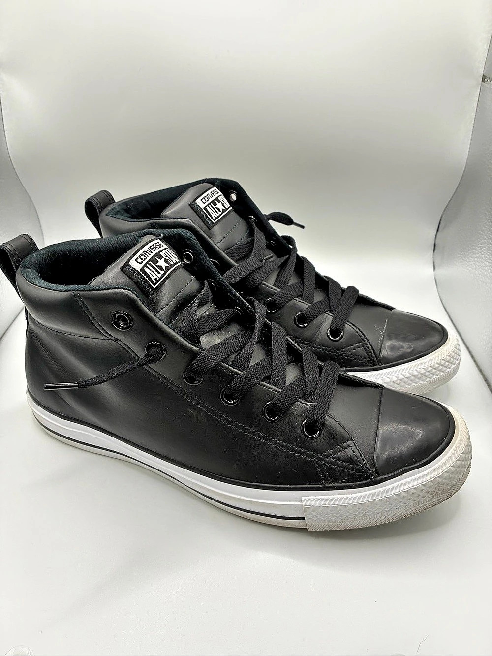 Converse All Star Men's Black Leather High-Top Lace-Up Sneakers US 8